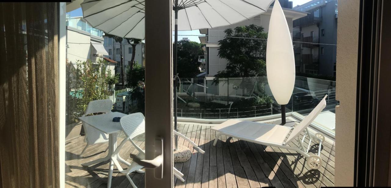 ריצ'יונה Hotel Villa Hermosa מראה חיצוני תמונה
