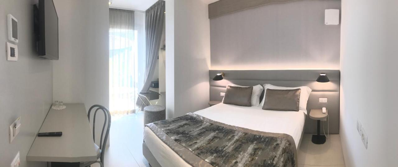ריצ'יונה Hotel Villa Hermosa מראה חיצוני תמונה