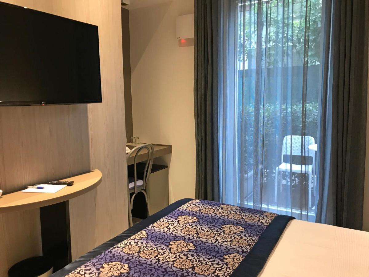 ריצ'יונה Hotel Villa Hermosa מראה חיצוני תמונה